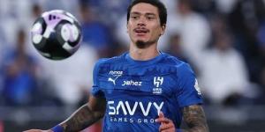 الهلال يتصدر الدوري السعودي بالفوز على ضمك