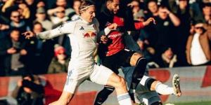 مانشستر يونايتد ضد ليدز بث مباشر.. صراع ناري في البريميرليج