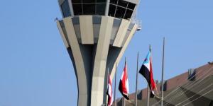 استئناف الرحلات بمطار عدن اليوم بعد توقفها