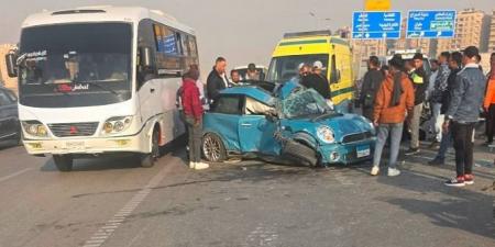 إصابة 3 أشخاص في انقلاب سيارة ملاكي أعلى محور حسب الله الكفراوي