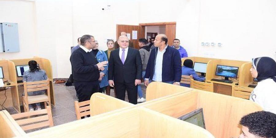 جامعة سوهاج تطلق أكبر مركز للإختبارات الإلكترونية