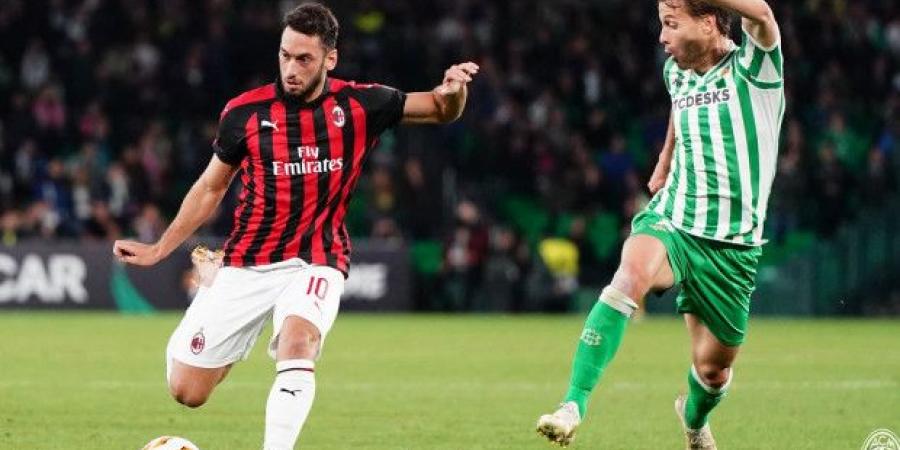 تشيلسي، آرسنال ولازيو يتأهلون وميلان ينجو من خسارة أمام بيتيس