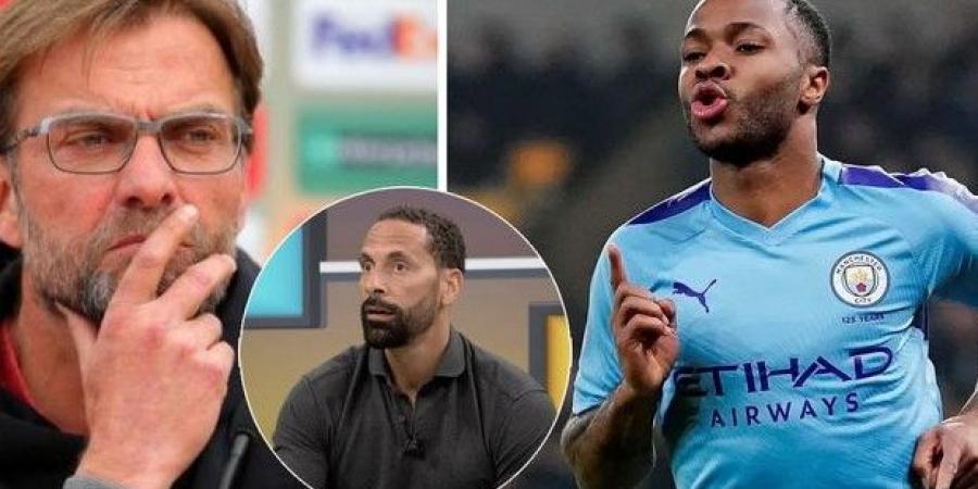 فيرديناند ينصح ليفربول بإعادة ستيرلينغ