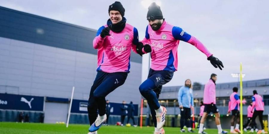 موعد مباراة مانشستر سيتي أمام سندرلاند في الدوري الإنجليزي والقناة الناقلة