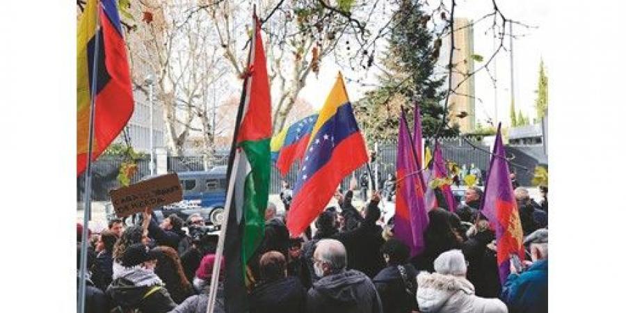 عملية «العزم المطلق» لاعتقال مادورو من مراقبة عاداته إلى اقتحام «حصنه» الفولاذي