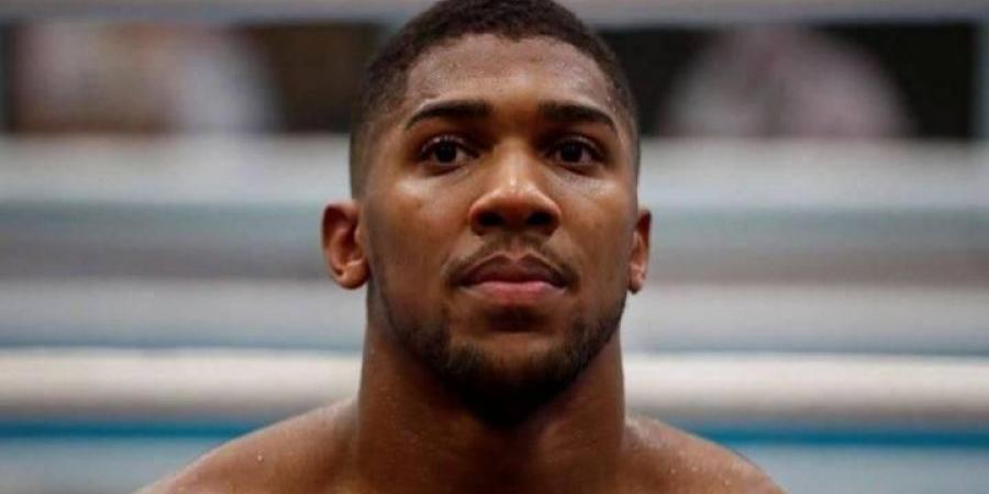 نيجيريا تكشف عن تطورات جديدة في حادث البطل العالمي جوشوا