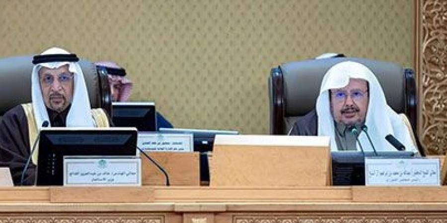 آل الشيخ يثمن دعم القيادة للقطاع.. الفالح: الاستثمار محرك أساسي للنمو الاقتصادي وتحقيق رؤية 2030