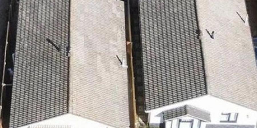 بريطانية تخسر منزلها بسبب «30 سنتيمتراً»