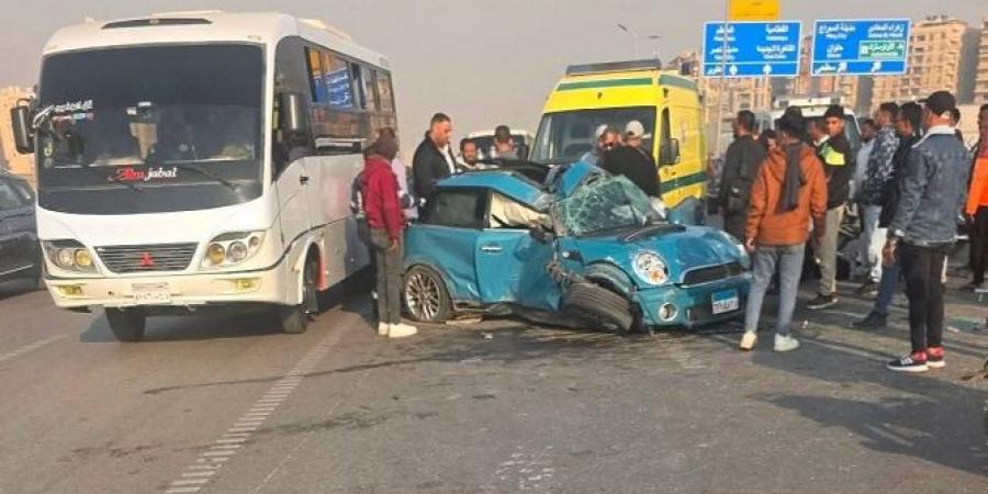 إصابة 3 أشخاص في انقلاب سيارة ملاكي أعلى محور حسب الله الكفراوي