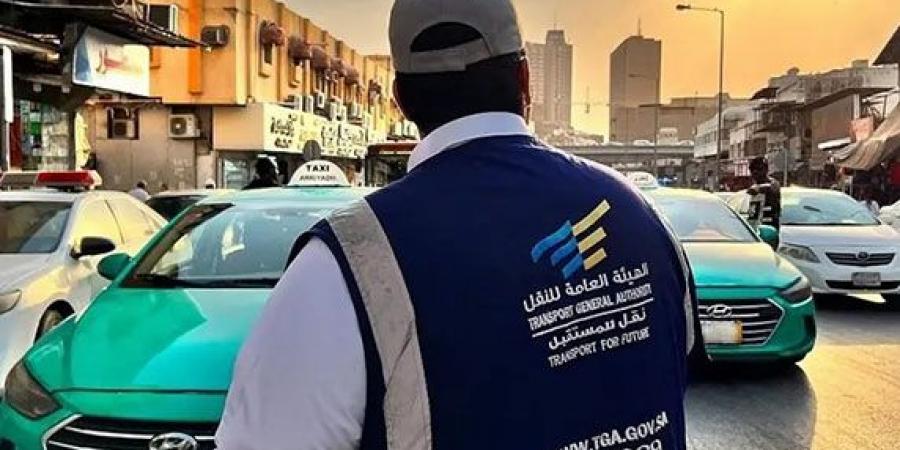 355 ألف فحص على أنشطة النقل خلال شهر